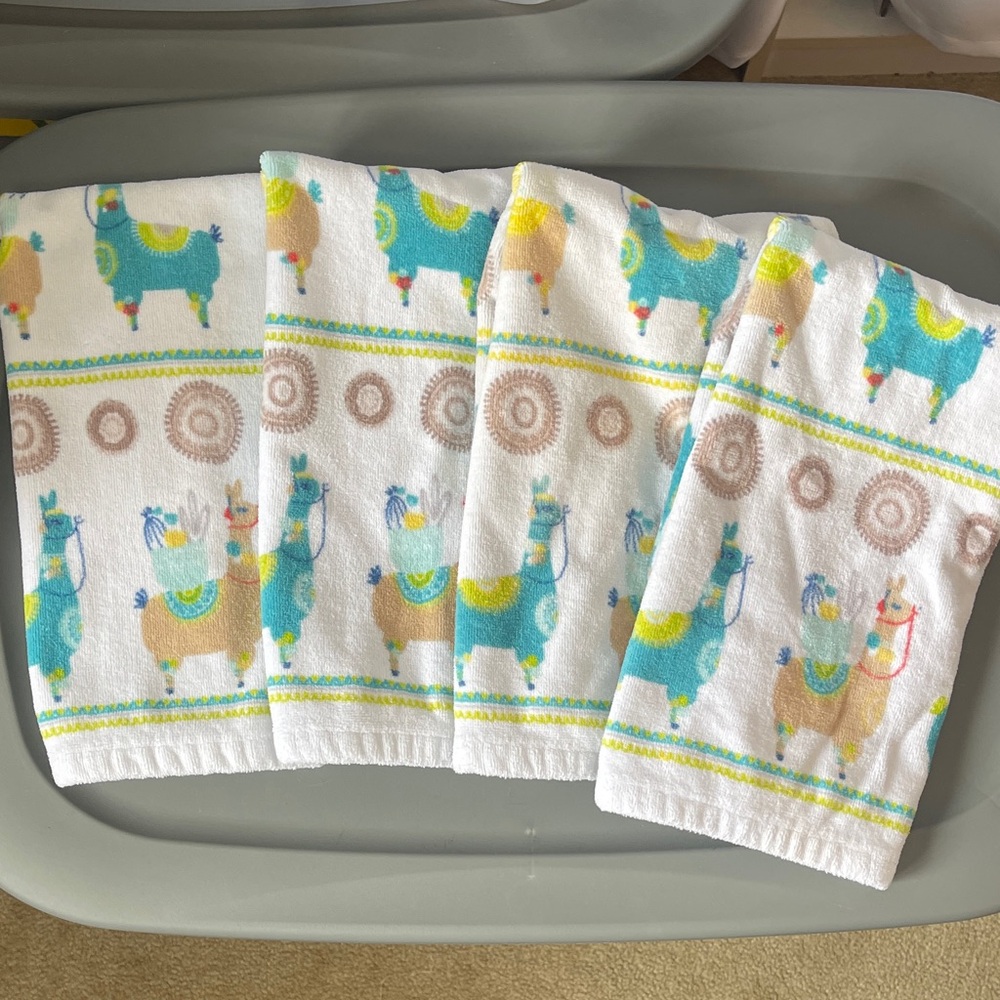 Llama Print Hand Towels Bath Decor Set of 4